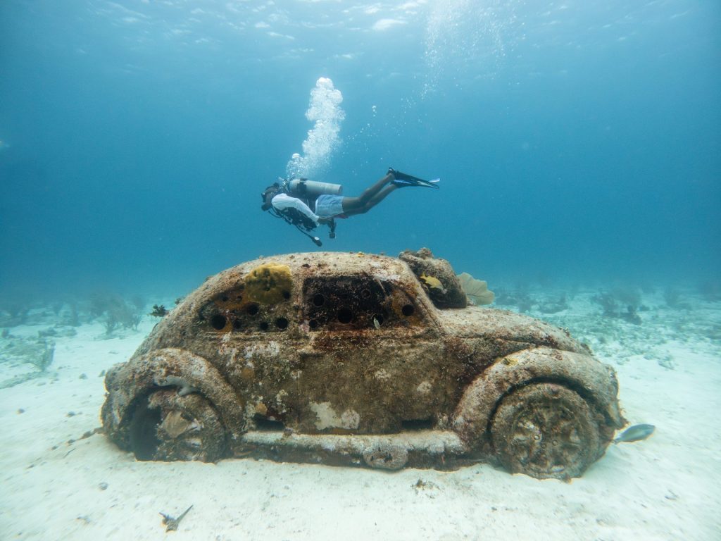 Cancun Water Wonders: Scuba Diving, Snorkeling, and More!