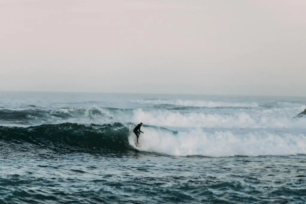 Clases de surf y alquileres