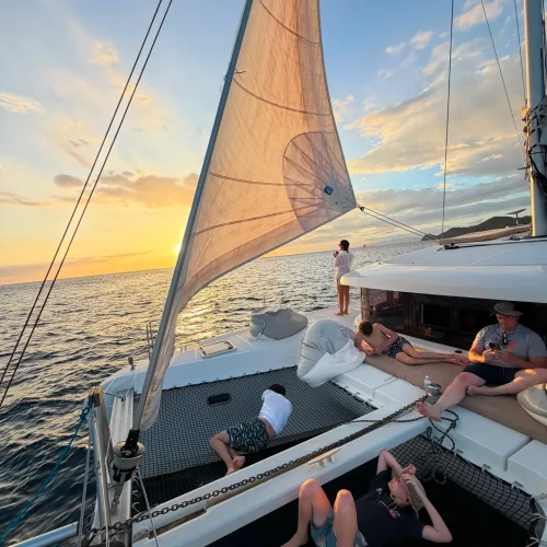 Catamaran Lagoon 42 Tour