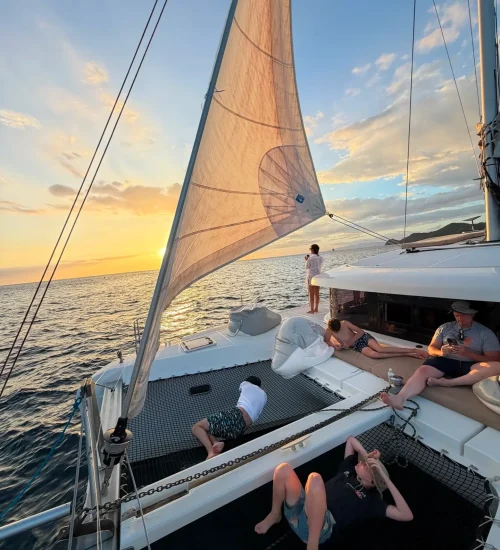 Catamaran Lagoon 42 Tour