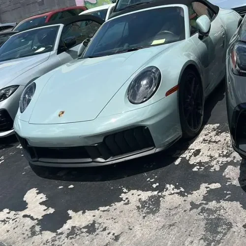 2026-Porshe-911-4S-GTS