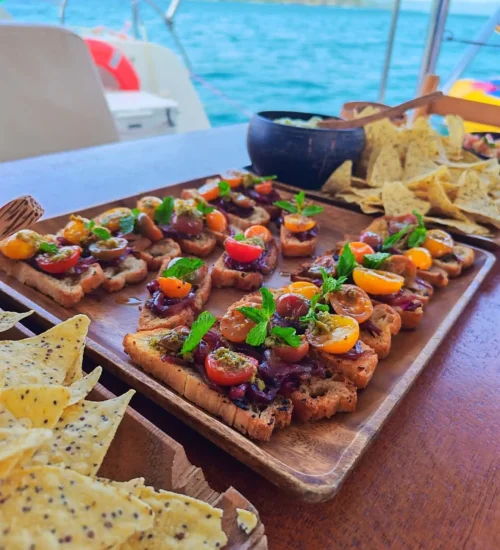 Catamaran Lagoon 42 Tour