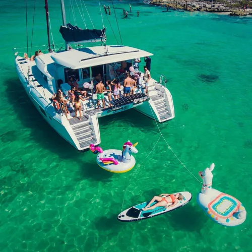 Emma_42ft_Catamaran_Puerto_Aventuras_Riviera_Maya_Catamarans_43