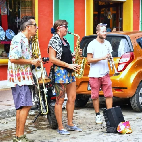 Experience-the-unique-vibe-of-Sayulita-11
