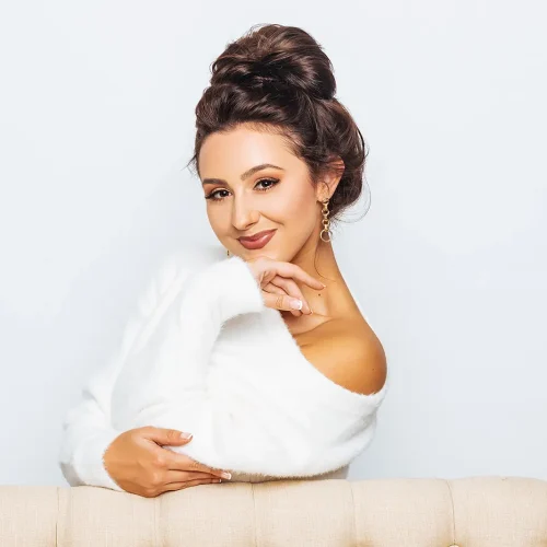 Leila Sabet Studio Session