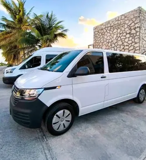 Vans-Isla-Mujeres-Transfers-1