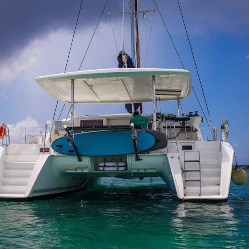 catamaran-lagoon-42-renta-de-yates-privados-riviera-maya-13-1200x800